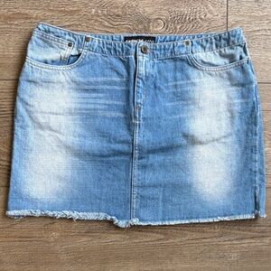 Y2K Vintage Express Denim Low Rise Mini Jean Skirt w Frayed Hem Size 13/14